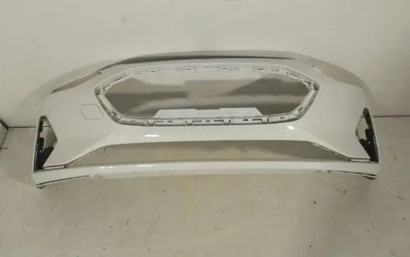 Ford Focus Front bumper JX7B17757A