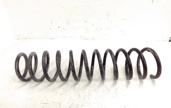 Mitsubishi Carisma Rear coil spring