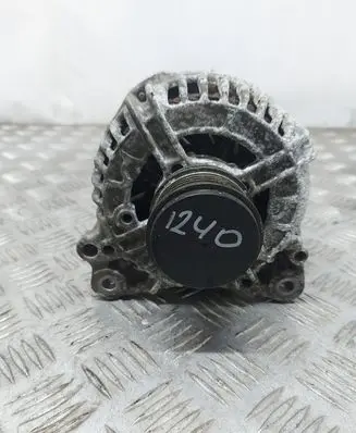 Volkswagen Golf V Generator/alternator 06F903023F