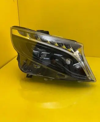 Mercedes-Benz V Class W447 Headlight/headlamp A4479063901