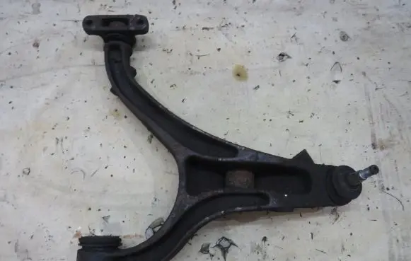 Jeep Grand Cherokee (WK) Front control arm