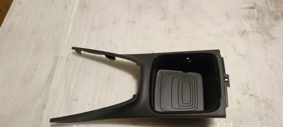 Opel Grandland X Glove box central console YP00086577