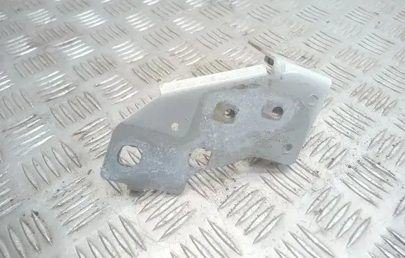 Renault Captur Other engine bay part 841819714R