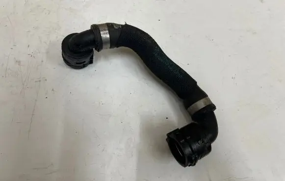 BMW 7 G11 G12 Engine coolant pipe/hose 17128802613