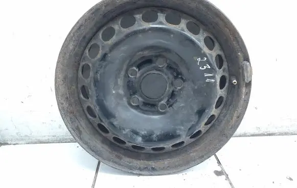 Audi A4 S4 B6 8E 8H R15 steel rim 8D0601027