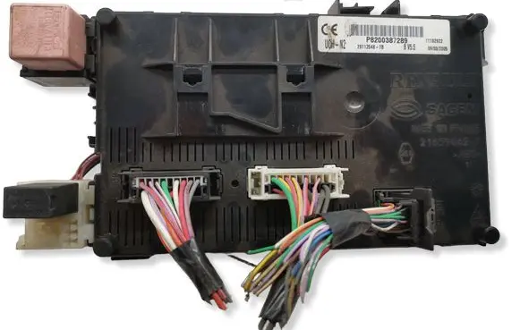 Renault Clio II BSM Control unit 8200387289 11182922 281125487B
