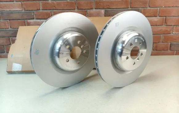 BMW X7 G07 Rear brake disc 6871258