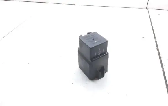 Jaguar XJ X308 Other relay LNA6706AA V23136A1X9