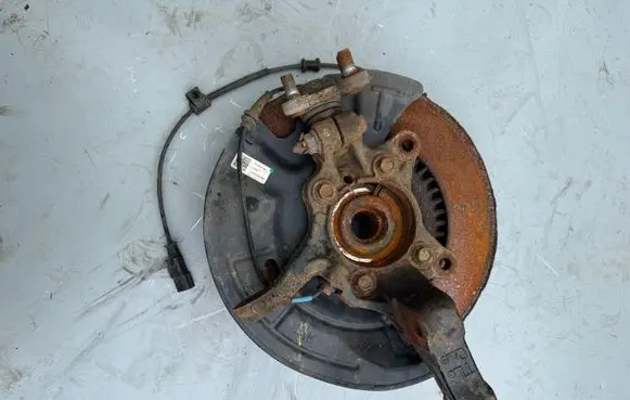KIA Sportage Front wheel hub 51701D7560