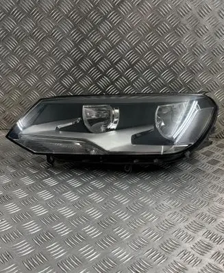 Volkswagen Touareg II Headlight/headlamp 7P2941005