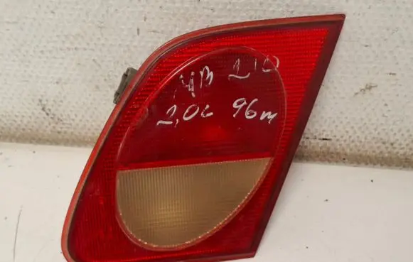 Mercedes-Benz E W210 Tailgate rear/tail lights A2108201264
