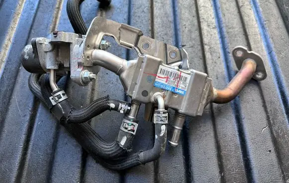 Lexus RX 450H EGR valve cooler 2568031050 17070000490 13064541991