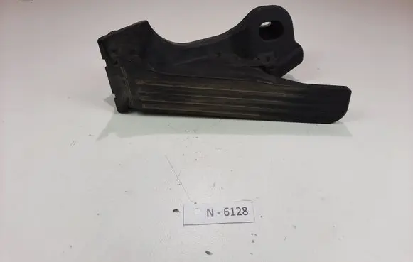 Volkswagen Touran I Accelerator throttle pedal 1T1723503J