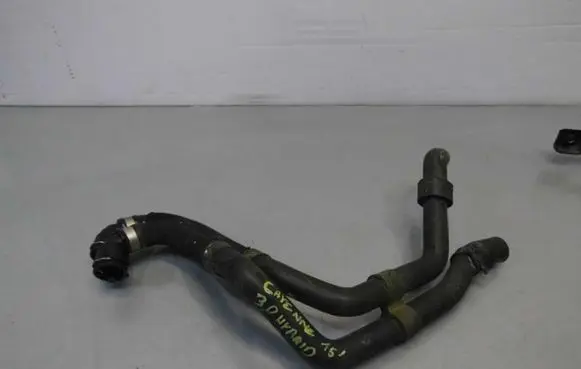 Porsche Cayenne (92A) Engine coolant pipe/hose