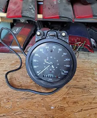 Mercedes-Benz 406 608 Tachometer 02813079910 4786951