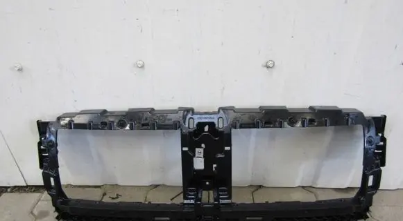 BMW 4 G22 G23 G24 G26 Radiator trim 