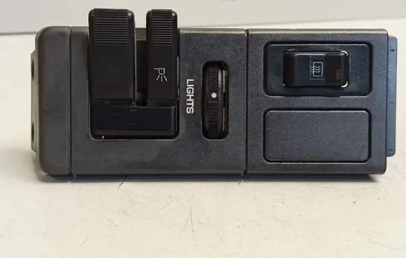 Chevrolet Blazer Light switch 15561024