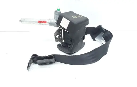 Volvo V50 Rear seatbelt 8639553