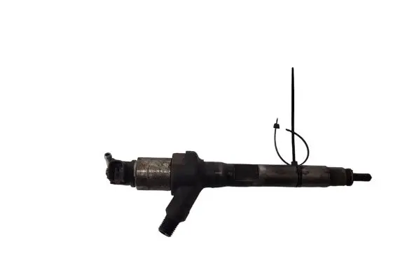Mazda 6 Fuel injector R2AA13H50