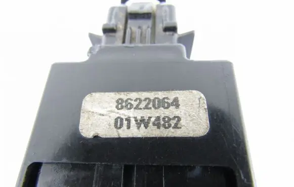 Volvo V70 Brake pedal sensor switch 8622064