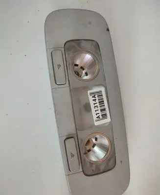 Volkswagen PASSAT B6 Rear seat light 