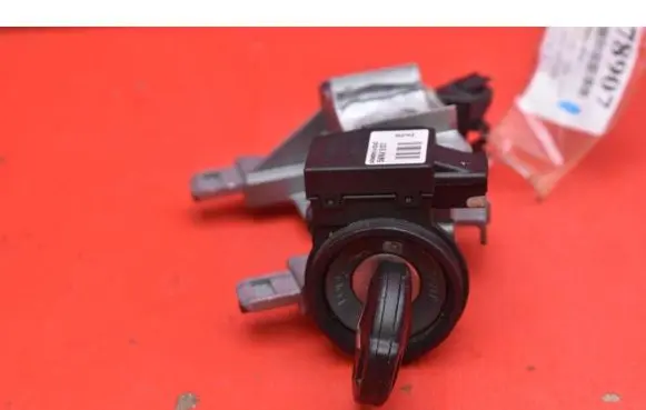 Mitsubishi Colt Ignition lock 4408A040