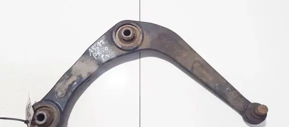 Peugeot 206 Front lower control arm/wishbone