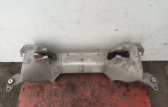 Peugeot 508 Rear subframe 9640718610 107REP14A