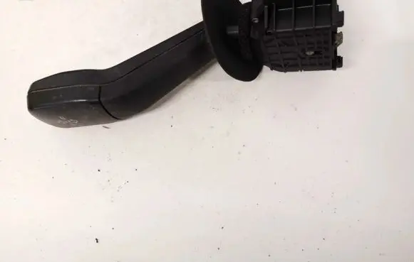 BMW 5 E39 Indicator stalk 8352014