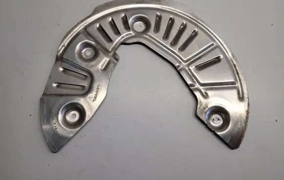 Jeep Grand Cherokee WL Front brake disc dust cover plate 68346851AA 851AA