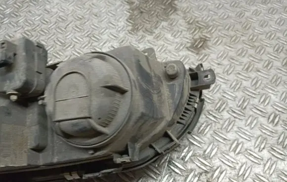 Volvo S60 Headlight/headlamp