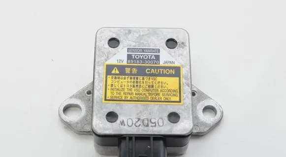 Lexus GS 300 350 430 450H Acceleration sensor 8918330070