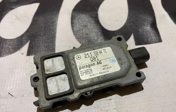 Mercedes-Benz E W211 Air quality sensor A2118300472 2118300472