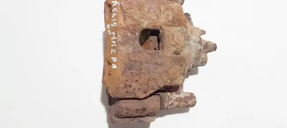 Mazda 6 Front brake caliper