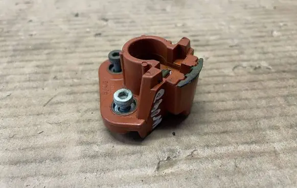 Mercedes-Benz S W140 Spark distributor cap 1191580231