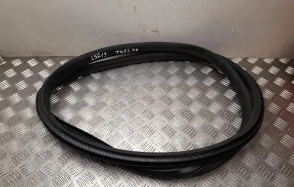Jaguar I-Pace Front door rubber seal J9D320708A