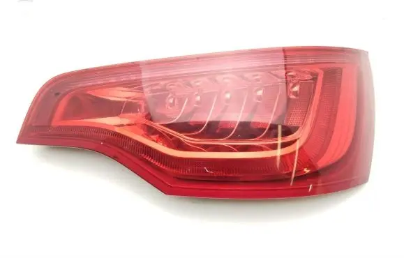 Audi Q7 4L Rear/tail lights 4L0945094G