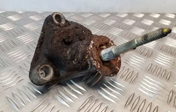 Fiat Ulysse Gearbox mounting bracket