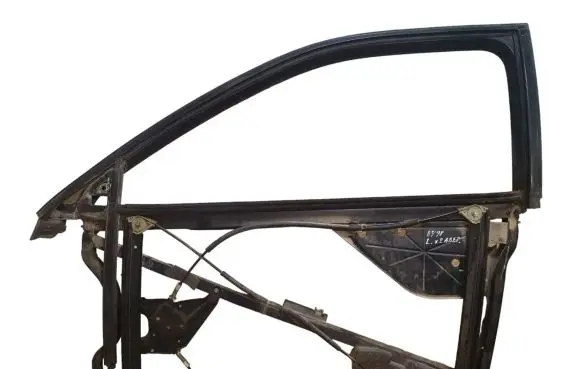 Audi A3 S3 8L Front door window/glass frame 8L3837753