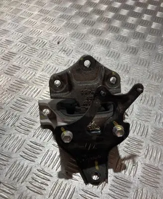 Suzuki SX4 S-Cross Engine mount vacuum valve PK20996