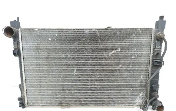 Mercedes-Benz CLK A209 C209 Coolant radiator