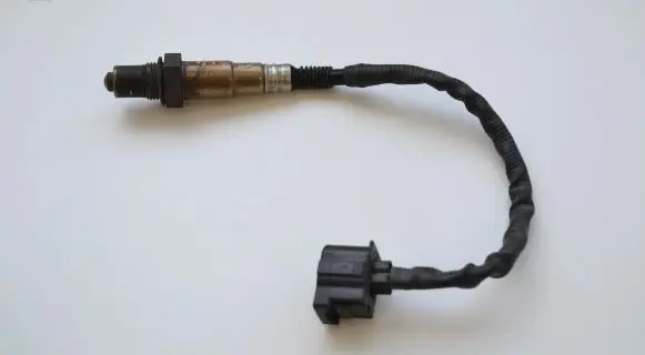 Mercedes-Benz A W169 Lambda probe sensor 0258006749 0045420718