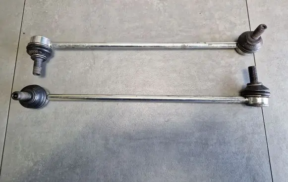 Cupra Ateca Front anti-roll bar/stabilizer link 5Q0411315D