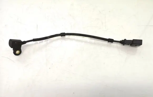 Volkswagen PASSAT B6 Camshaft position sensor 03L907601