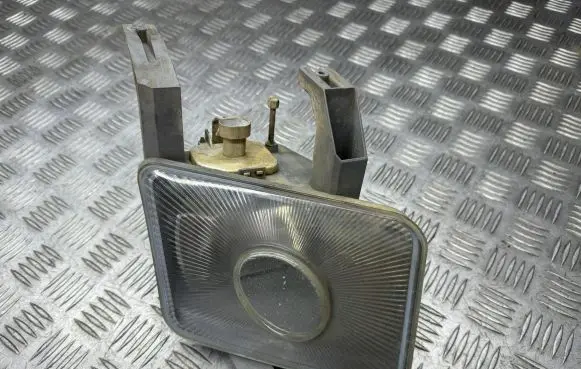 Opel Vectra B Front fog light 90464663 51571