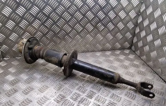 Volkswagen PASSAT B5.5 Front shock absorber/damper 3B0413031AB