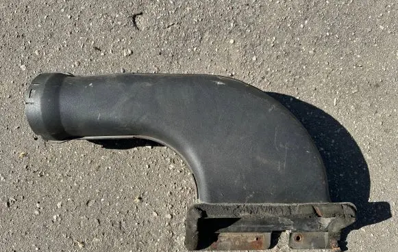Mitsubishi Pajero Air intake duct part MR431309
