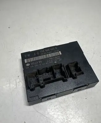 Volkswagen Golf V Comfort/convenience module 1K0959433B 05450600 0858310
