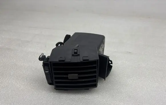 Fiat Ducato Dash center air vent grill S385800 C391 LS385800