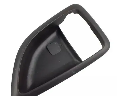 Hyundai ix35 Front door interior handle trim 826212S000